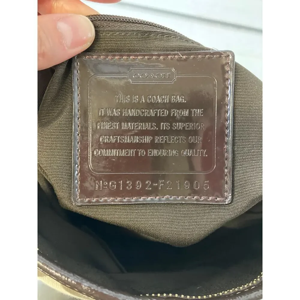 COACH F21905 MEDIUM TAN, BROWN SIGNAUTE CANVAS CROSSBODY BAG